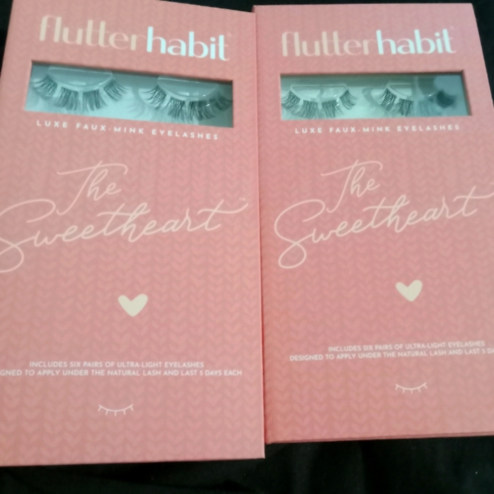 Flutterhabbit Sweetheart x2